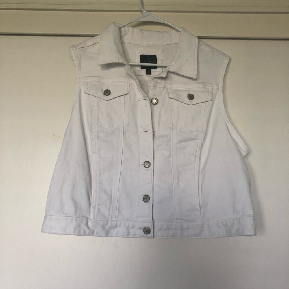 White denim vest